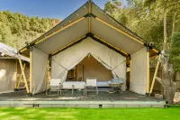 Grow Tree Glamping Hotels near Ginger Garden