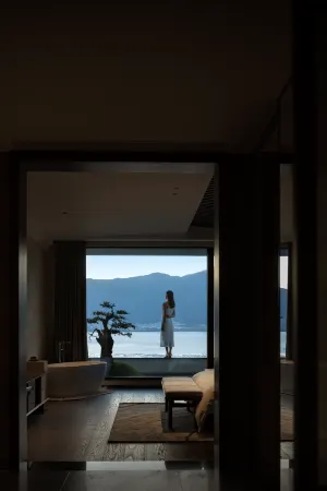 Dali Twelve Clouds Villa Seaview Hotel (Erhai Branch) Отели рядом с достопримечательностью «Yuxi University of Applied Technology»