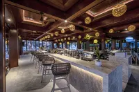 Salt Crystal Hotel By RìChū - breakfast