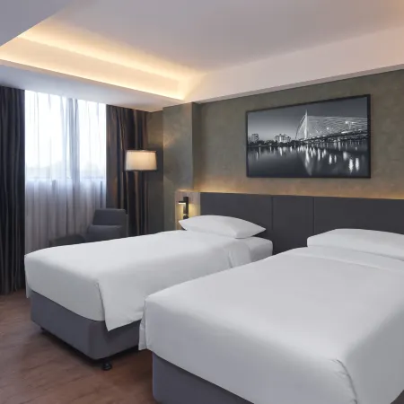 Park Inn by Radisson Putrajaya Отели в г. Патраджайя