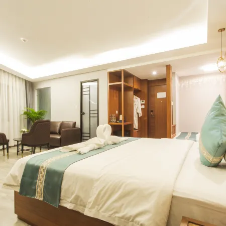 Thapae Twins Hotel Отели рядом с достопримечательностью «Ват Буппарам»
