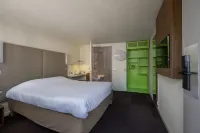 ジオリジナルズシティ,ホテルマコンノール ノール公園周辺のホテル