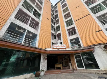 รูปภาพของพงศธร แมนชั่น