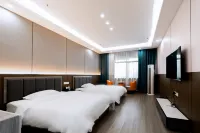 Wuhu Qingyaju Customized Hotel (Fangte Nanxiang Wan Store)