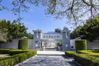 Wanlong Hotel - pet friendly