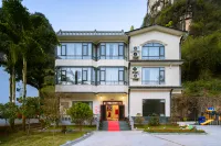 椅山別院·Lovers山景休閒リゾートVilla美宿(十里畫廊) 図騰古道周辺のホテル