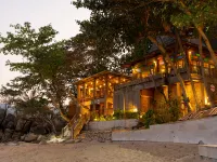 Santhiya Koh Phangan Resort Hotels near Big Mountain