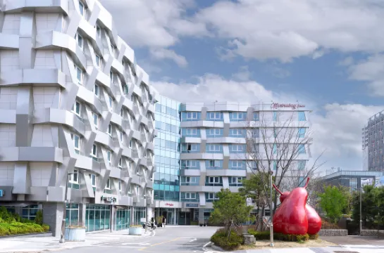 Sokcho Marina Bay Hotel 束草市のホテル