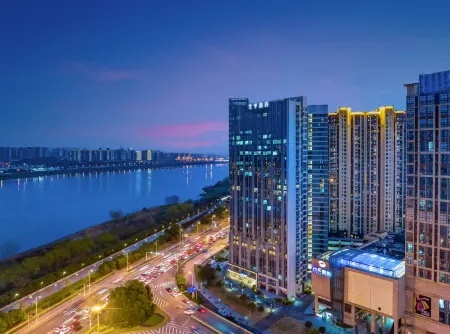 JI Hotel (Changsha Yanghu New Town Subway Station) Отели рядом с достопримечательностью «Xie Zilong Photography Museum»