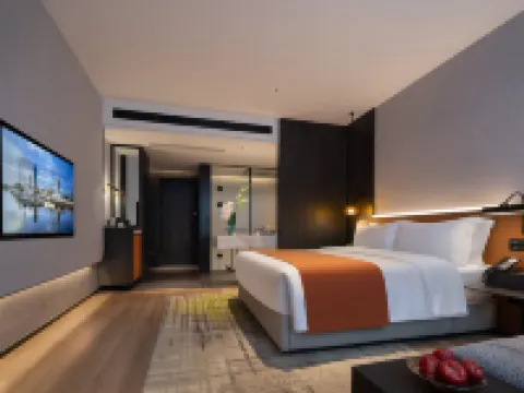 Huatian Holiday Hotel Hotels in Loudi