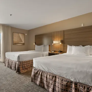 Executive Inn & Suites Oakland Hotels near Oakland Museum of California