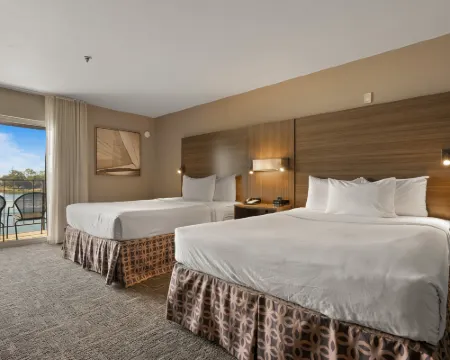 Executive Inn & Suites Oakland Hotels in Oakland