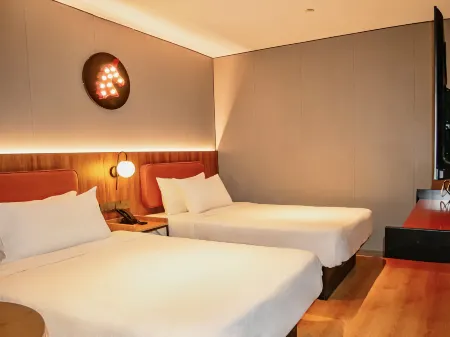 Homeinns YUNIK Hotel (Shanghai Yangpu University City Wudong Road) Отели рядом с достопримечательностью «Fudan University Environmental Science and Engineering Department»