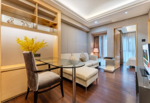 Yujia Apartment (Shenzhen Binhe Shidai) Hotel Overview