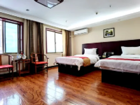 Xinyue Hotel Hotels in Lintan