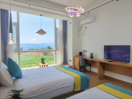 Fuxian Lake Heizong Hotel