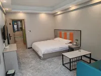 Changmingshui Village Longquanwan Apartment Hotels in Banfu Town, Shenwan Town