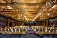 Fengxiang hot spring Hotel