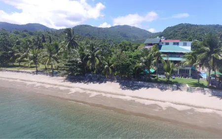 Badladz Beach and Dive Resort