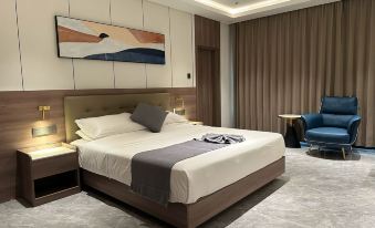 Eden Hotel
