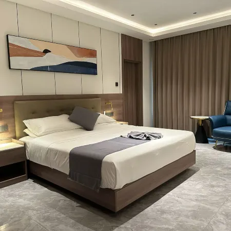 Eden Hotel