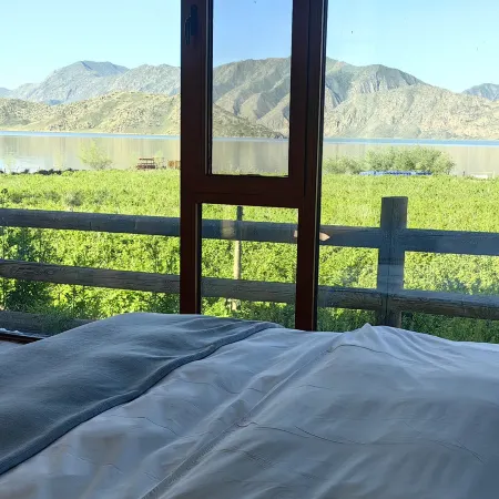 Yilemu Lake Three Hundred Homestays Hotels in Fuyun