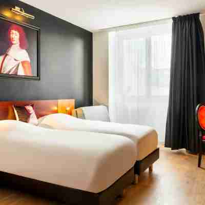 Hôtel des Lys Rooms