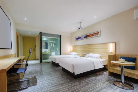 City Comfort Inn Hotel (Wuhan Baishazhou Avenue Huangjia Lake University Town) Отели рядом с достопримечательностью «Wuhan University of Science and Technology Student Working Office»