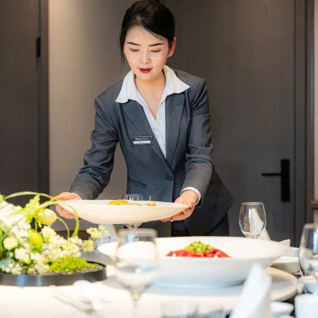 MINYOUN REZEN HOTEL