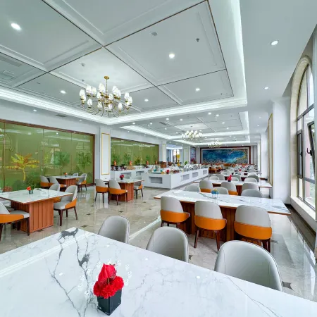 Longkou Nanshan Castle Hotel