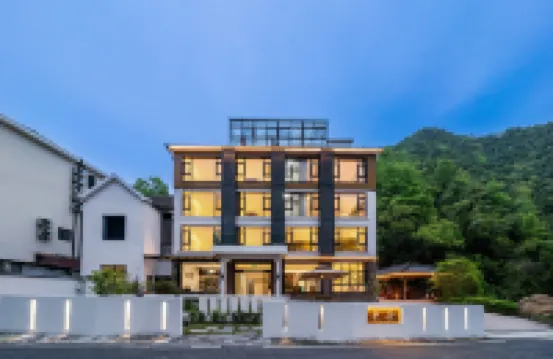 Hanshe Homestay · Banshan Fuyun Bamboo Forest Creek Villa (Anji Canglong Baipu Rafting) Hotels near Canglongbaipu Drifting