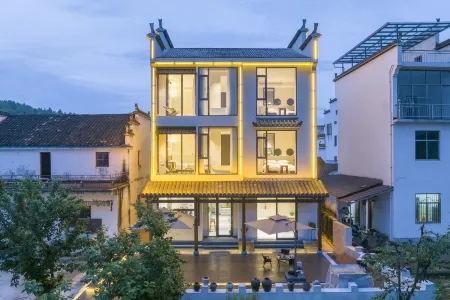 Wuyuan Huayu Homestay Отели рядом с достопримечательностью «Shui Mo Shanghe Scenic Area»