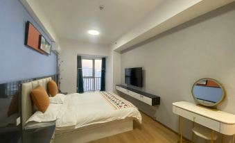 Xingyu Seaview Cinema Hotel Apartment