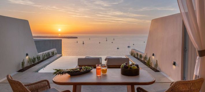 Santo Mine Oia Suites Hotels in Santorini