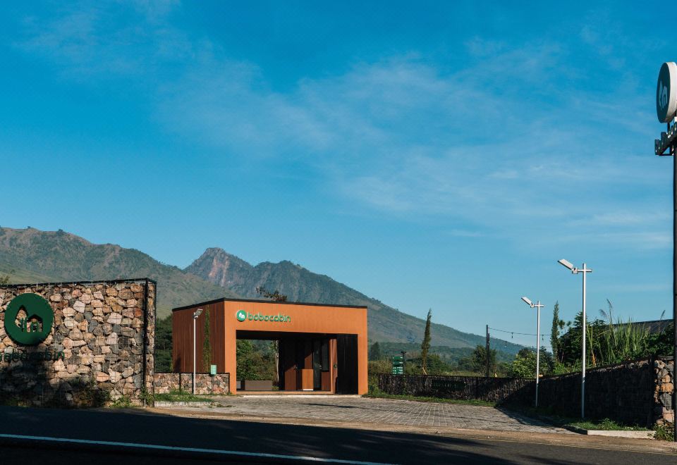 롬복 린자니 산 근처의 아늑한 캐빈