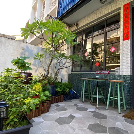 Local Backpacker Hostel