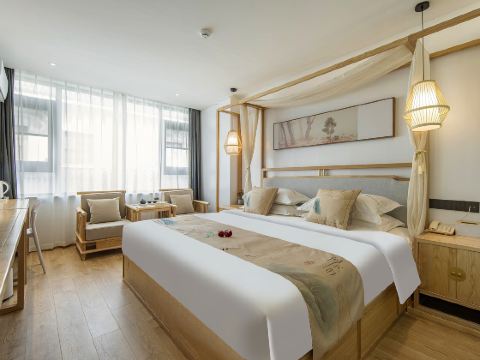 Suzhou Yinxiang Yisu Inn (Guanqian Street Pingjiang Road)