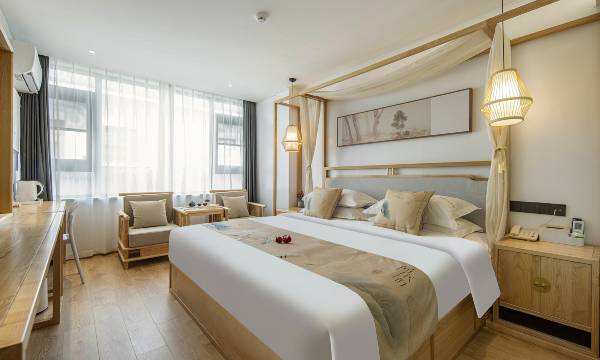 Suzhou Yinxiang Yisu Inn (Guanqian Street Pingjiang Road)