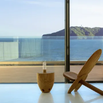 Xiangtiange Seascape Homestay (Nanwan Street Branch, Weizhou Island) Отели рядом с достопримечательностью «Moon Square»