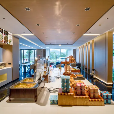 IKE HOTEL