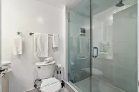 Hallandale Hideaway Hotels in Hallandale Beach