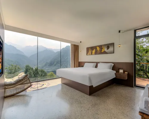 Xi'an Zhongnan Zhuyuan Hotel Hotels near Cuihua Mountain