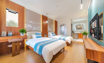 Homestay Among the Sea of Clouds