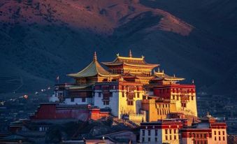 Luminous · Gu Yu | a corner of East poetry luxury residential design