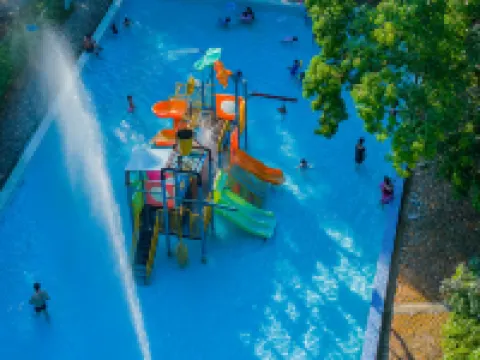 清遠小華山花間閑度民宿