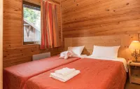 Résidence Odalys les Chalets d'Evian Hotel dekat Villa Lumiere