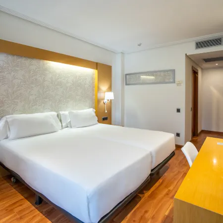 Abba Rambla Hotel Отели рядом с достопримечательностью «Торговый центр Maremagnum»