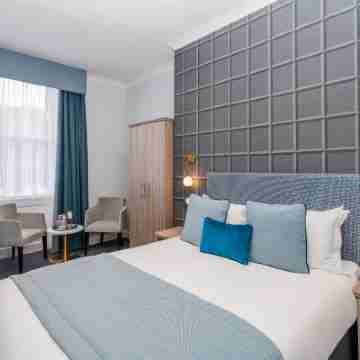 Bromley Court Hotel London Rooms