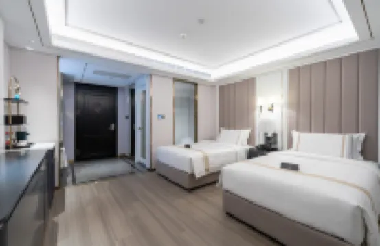 希岸Deluxe酒店（青島台東步行街啤酒博物館店）