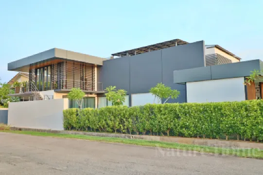 The Summer Villa by Nature Home โรงแรมใน